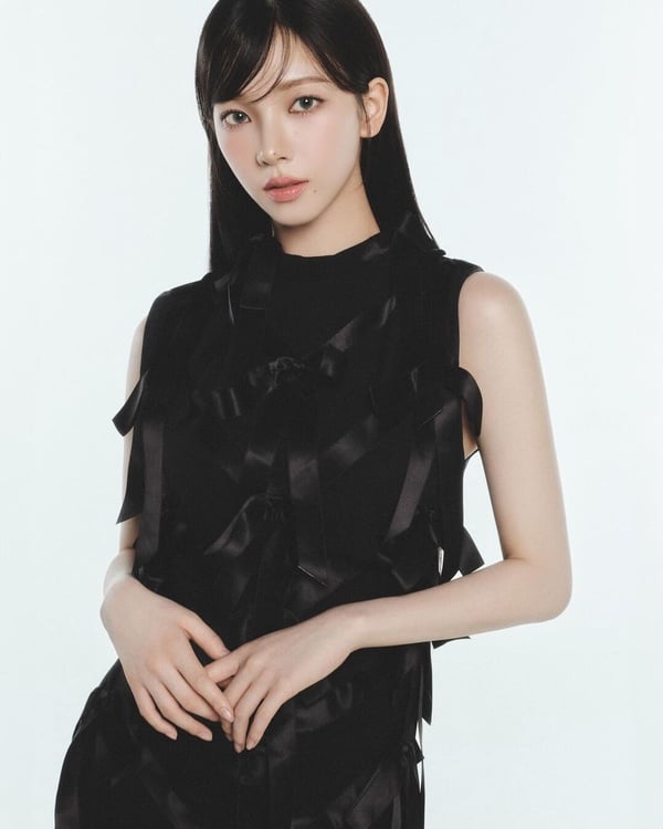 aespa时尚资源全览：Kpop首个全团代言高端珠宝女团，Karina荣获Prada大使席位！-清美唯艺