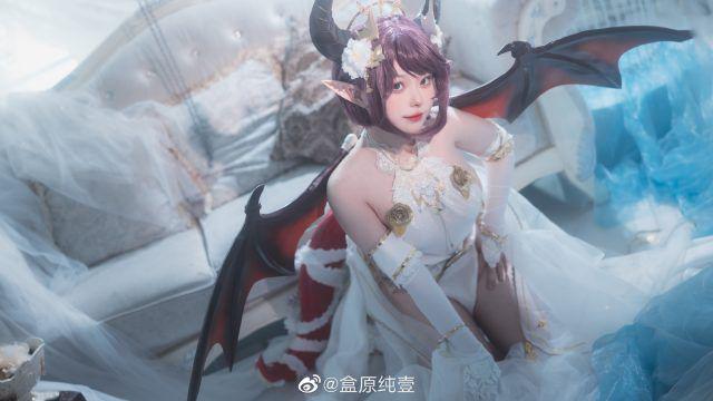 盒原纯壹cos《碧蓝幻想》古蕾娅，展现龙姬的无与伦比魅力-清美唯艺