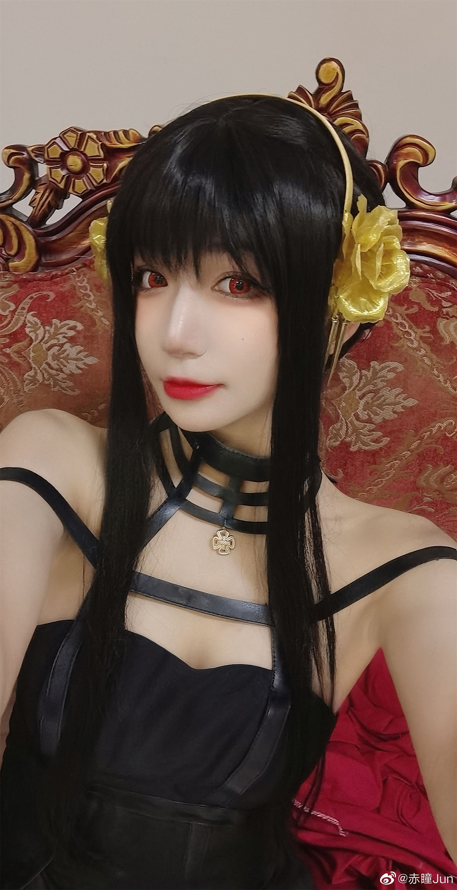 图片[2]-赤瞳 Jun 如何以间谍过家家的造型展现荆棘公主的魅力与力量？-清美唯艺