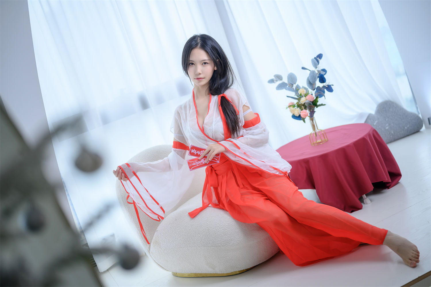 抖娘利世的应援视频盘点：私人驱邪小魔女的到来了吗？-清美唯艺