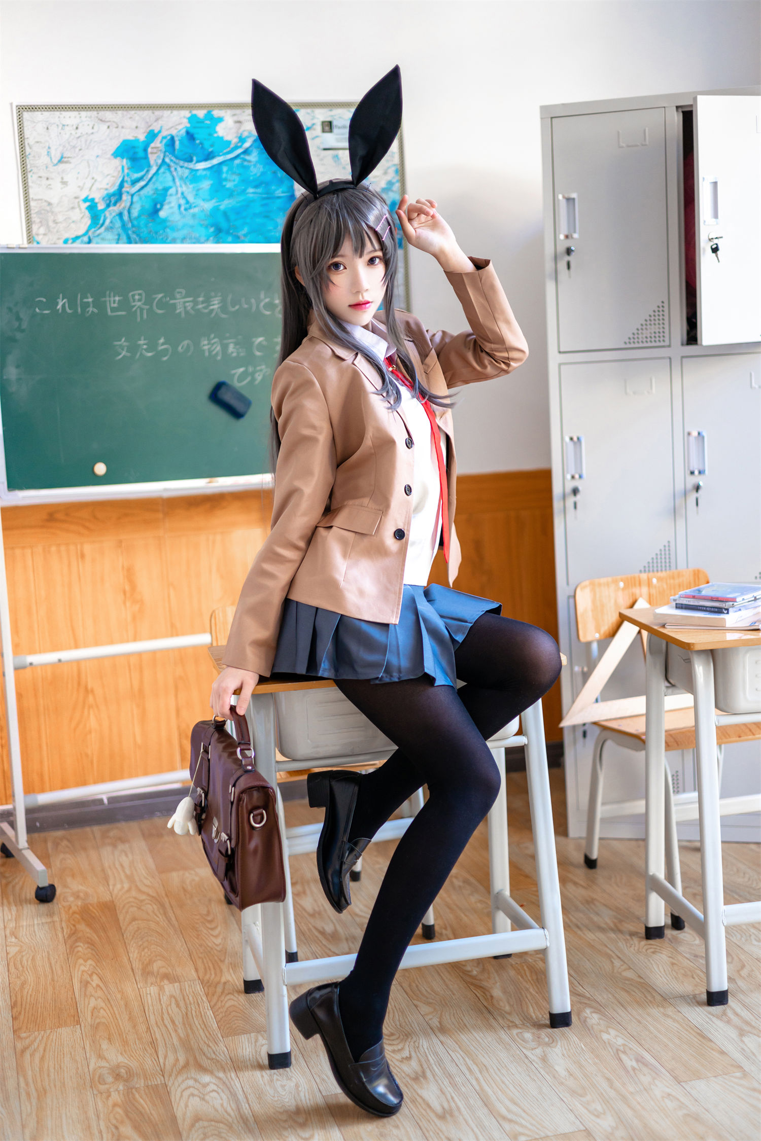 桜桃喵 cos 长发猫耳雷姆，带你探索《从零开始的异世界生活》及其相关作品-清美唯艺