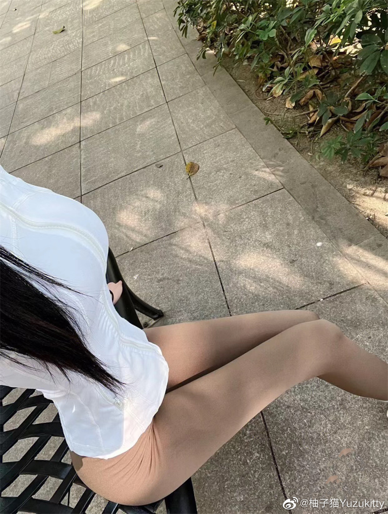 探秘柚子猫：原神刻晴现身何处？独家视频揭秘不容错过！