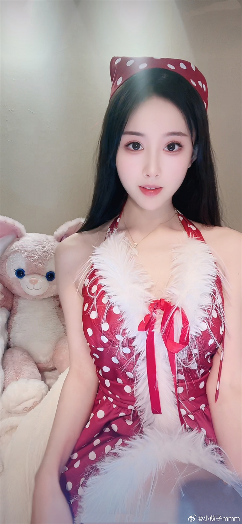 萌颜绽放：小萌子私密美图大赏，女神魅力瞬间锁定！