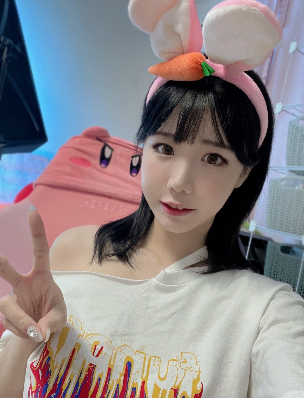 艾迪琳蜕变记：从韩系网红到直播巅峰的15期绝美大片全集