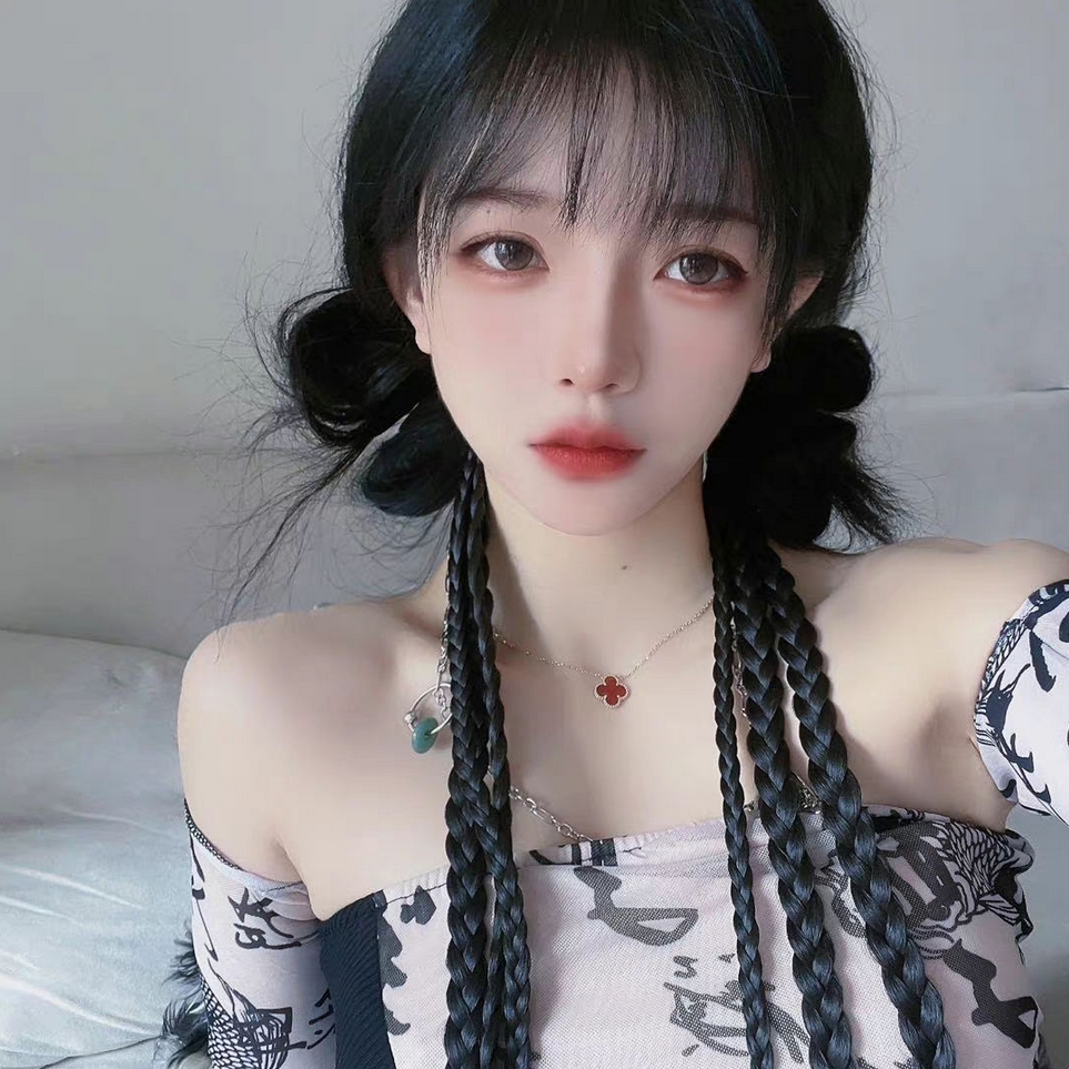独家揭秘：抖音女神夏又米私密美照大放送！