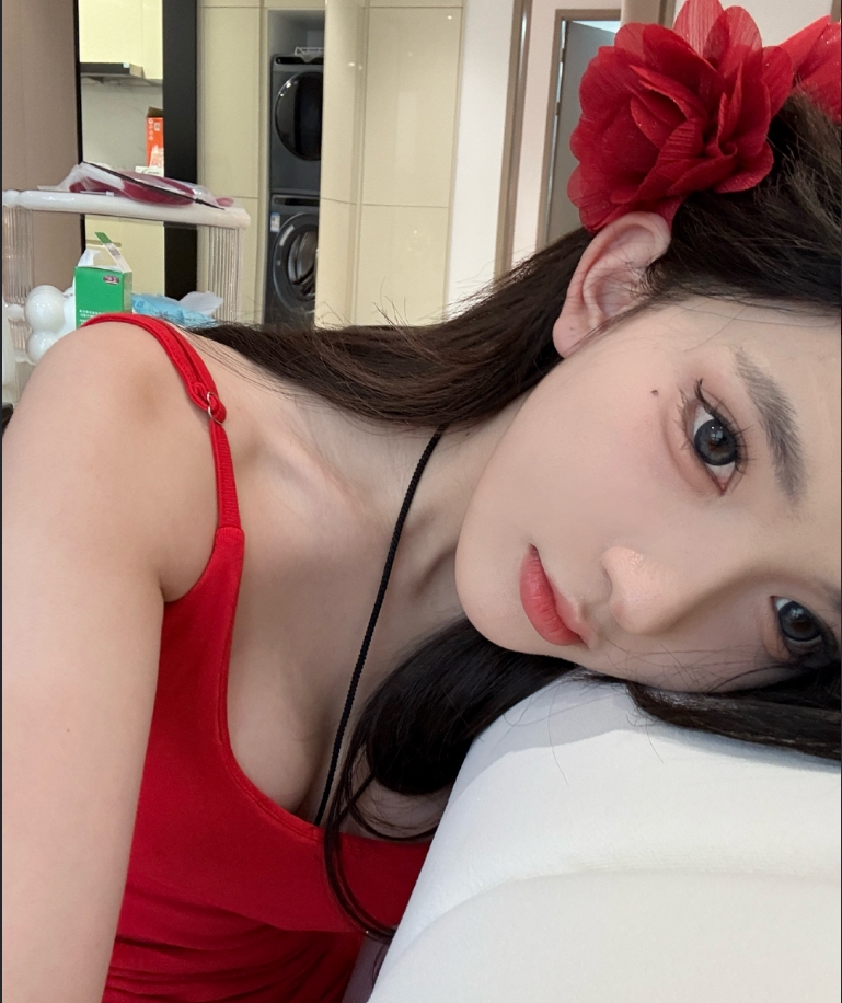 独家揭秘：圆韵美图·微密圈高清付费写真大赏