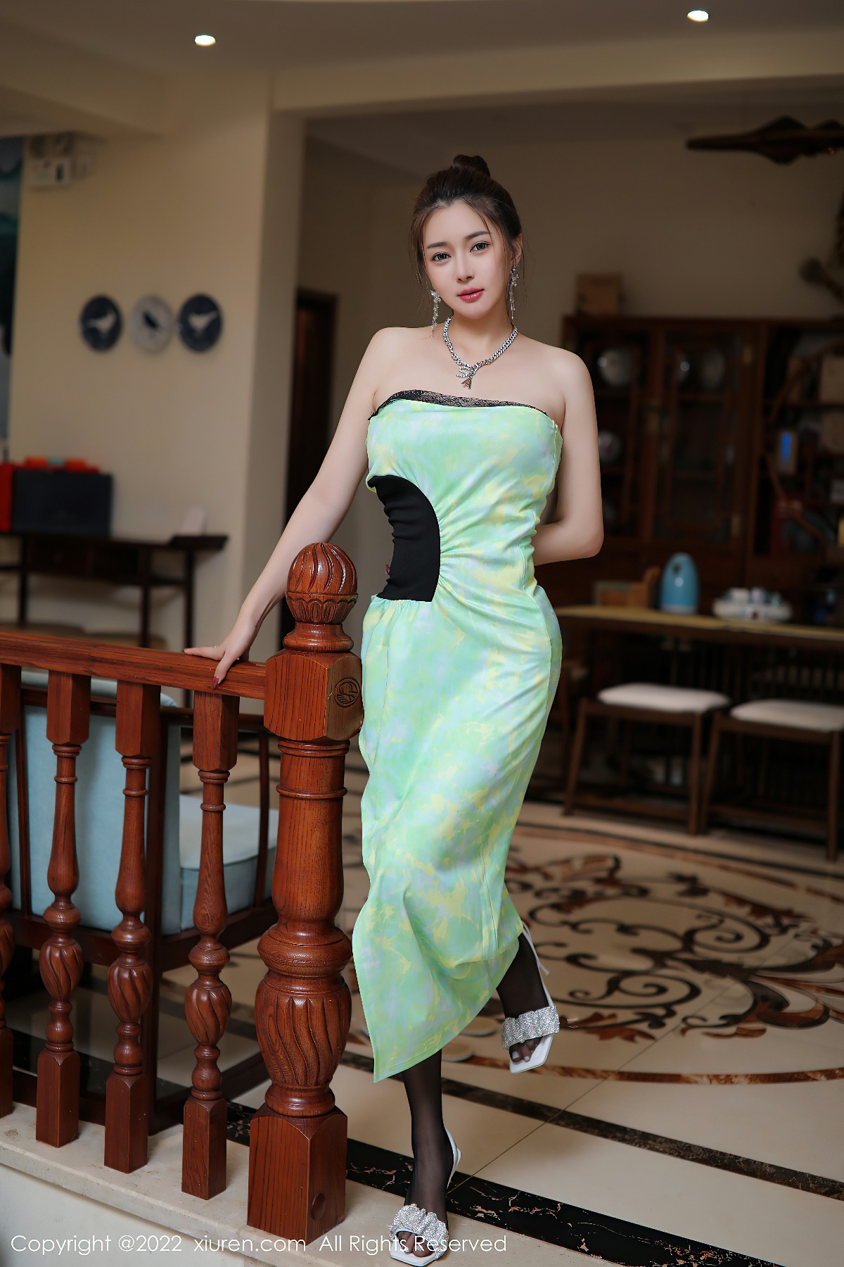 揭秘凯竹姐姐83期：绝美模特摄影幕后花絮