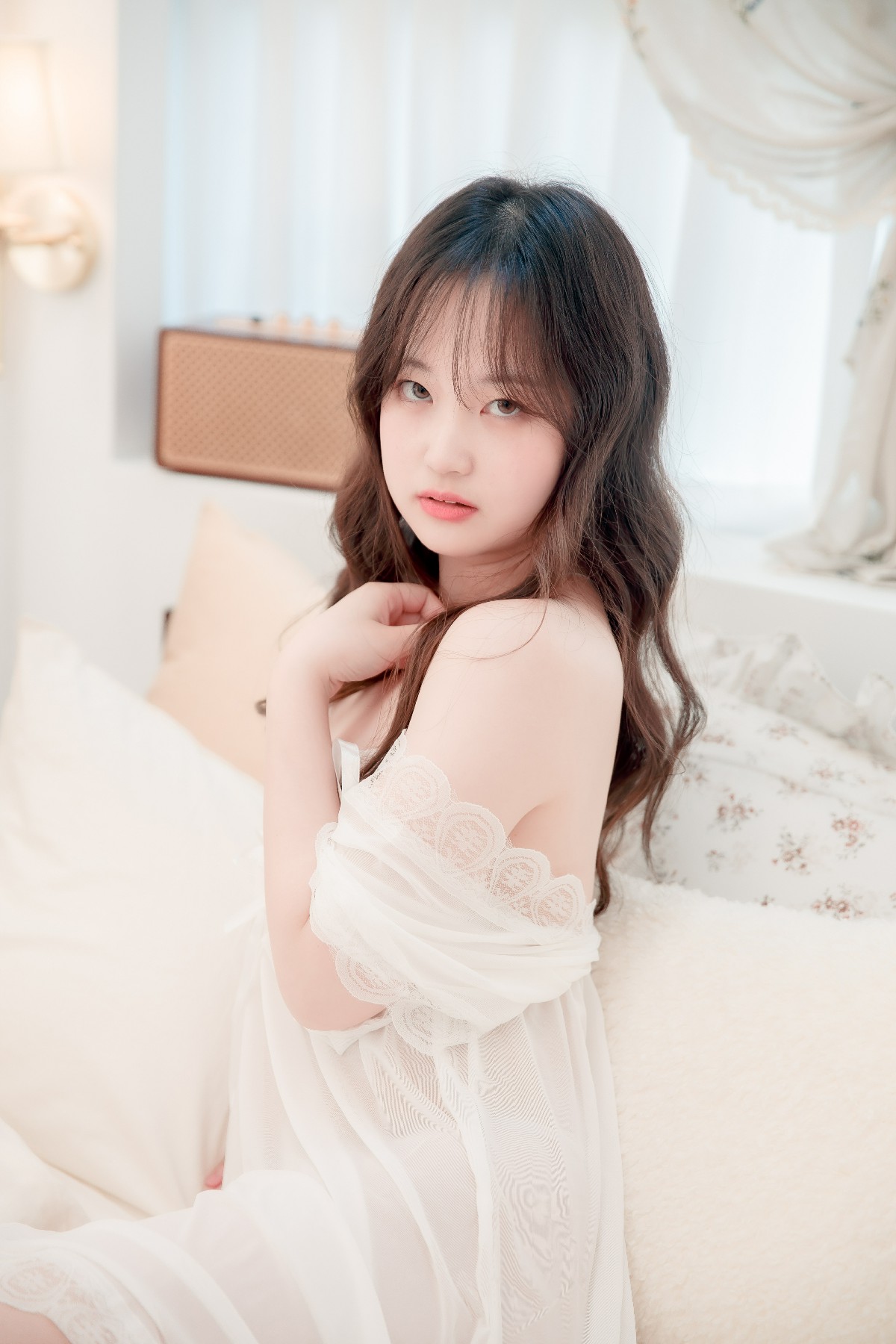 【甜美风暴】Sia（시아）27期写真爆红：揭秘韩国清纯网红的社交魅力！
