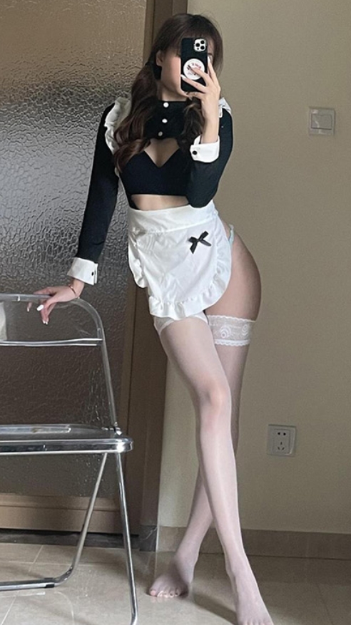 萌兔食趣大揭秘：微密圈独家写真盛宴