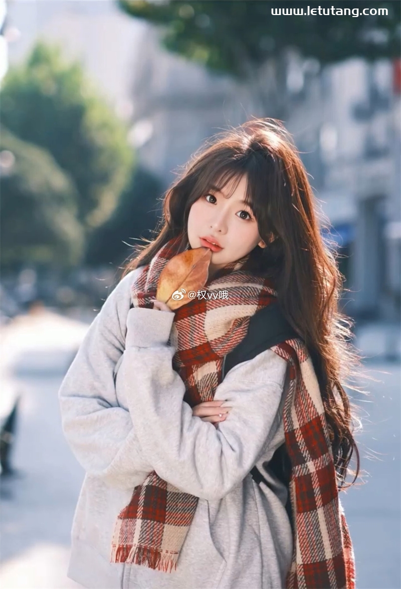 独家揭秘！抖音女神权vv维密风采，美图盛宴免费赏！