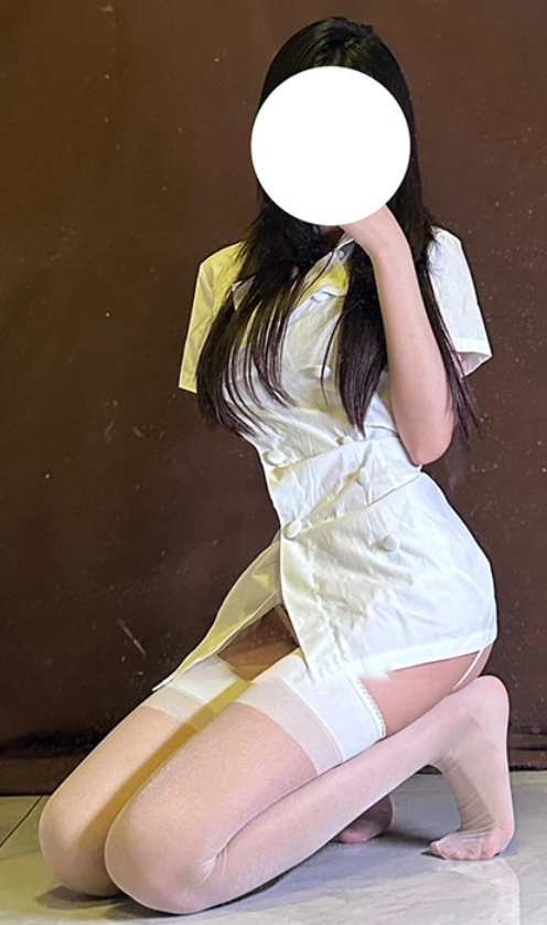 甜密探秘：李李独家写真大赏