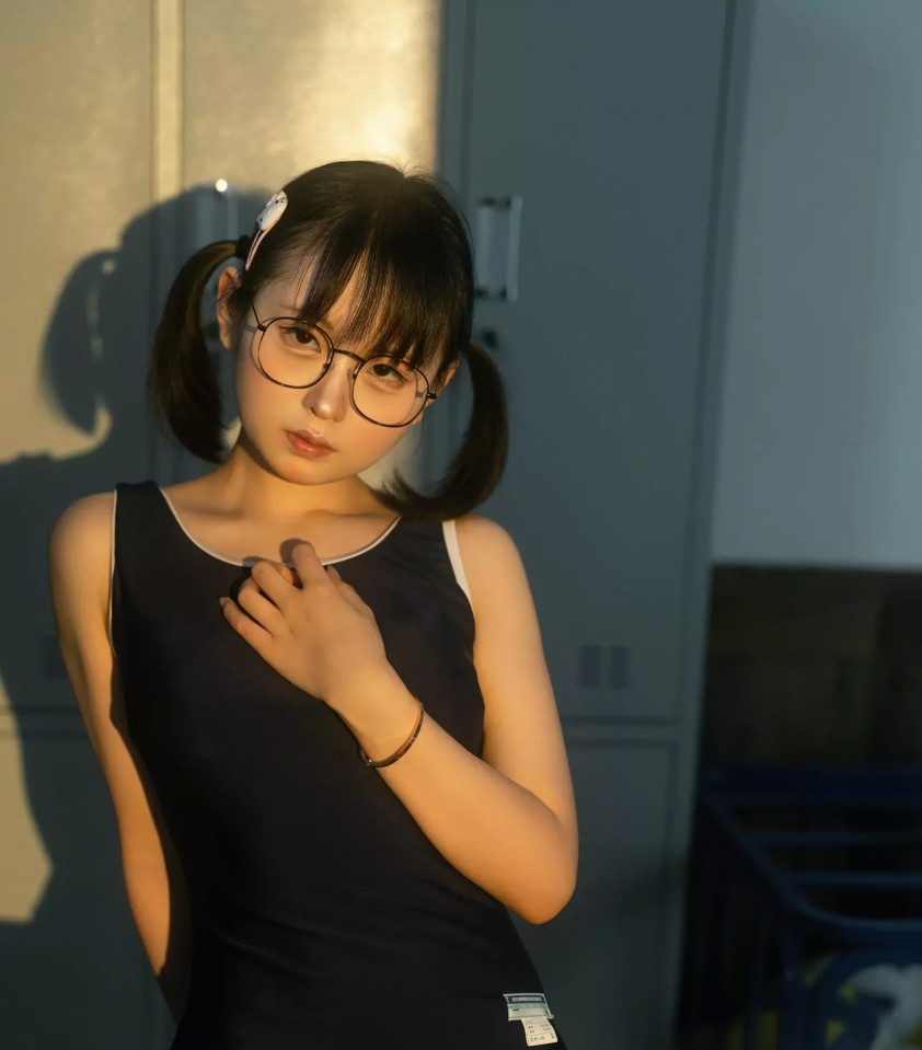 萌态尽显！幼水铃衣7期摄影：小小coser的可爱日常大揭秘
