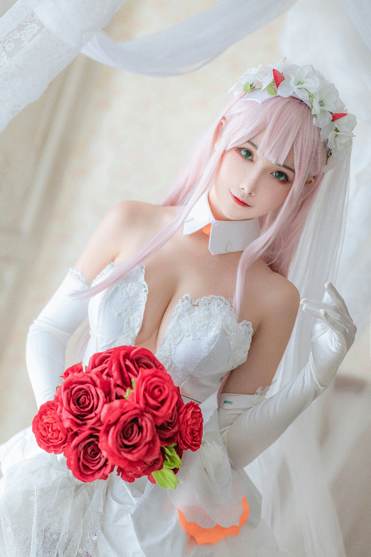激情绽放！Momoko葵葵三重魅力：兔女郎+花嫁泳装，燃情视觉盛宴【61P】