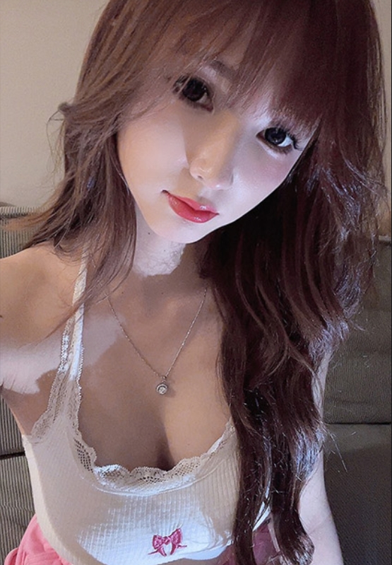 探秘小南希：独家付费私密美图&视频大赏