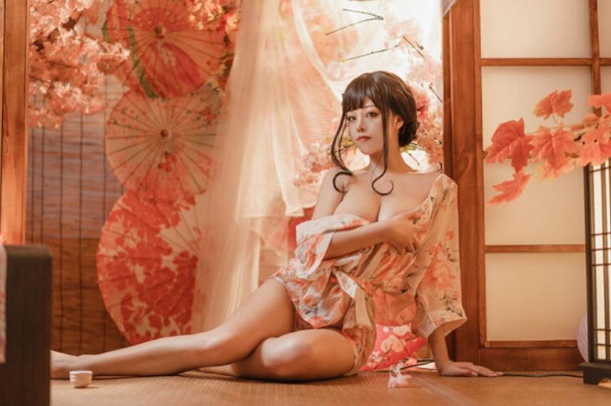 猫个裘裘子日式浴女COS