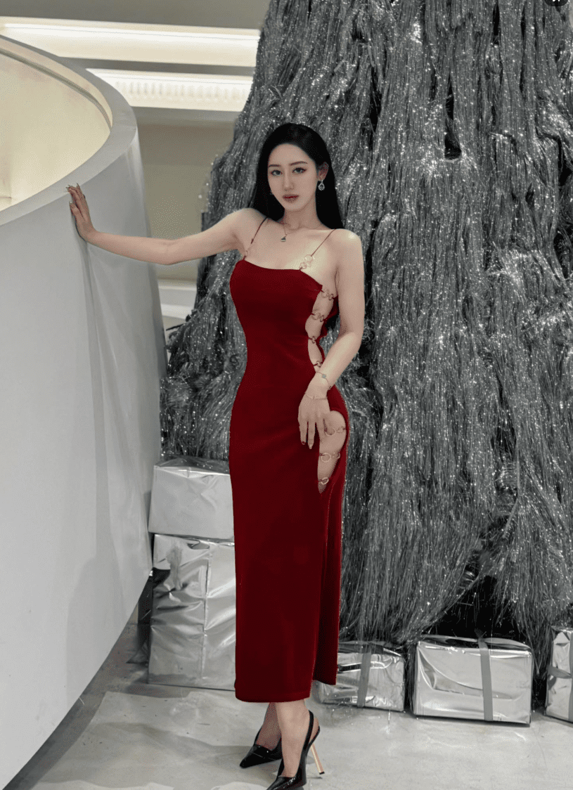 合肥孕育的冷艳笑匠赛琳视图：24期全收录，揭秘“腰精女王”的别样魅力