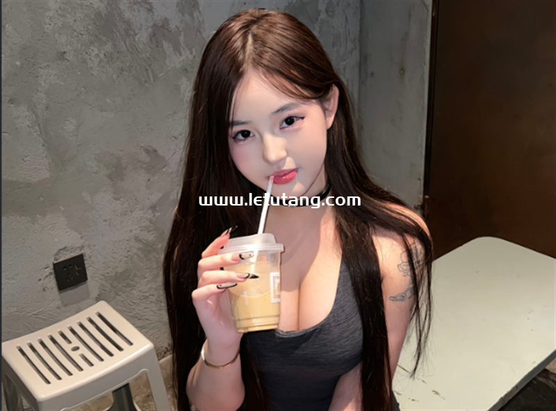 维密风起！抖音女神优优子大胆美图曝光，豪放魅力引爆视觉盛宴！-清美唯艺