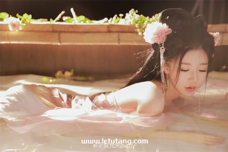 独家揭秘：黎允熙Baby私密美图&视频大赏，不容错过！-清美唯艺