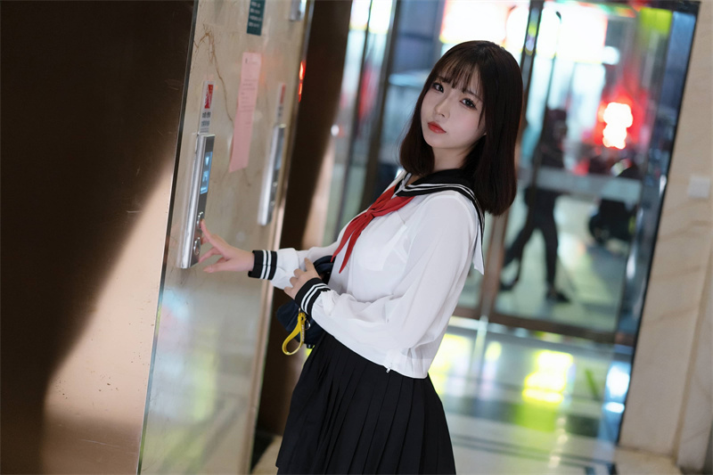 探秘yuuhui玉汇74帧光影魔法：解锁多变风格，一窥摄影艺术之美！-清美唯艺