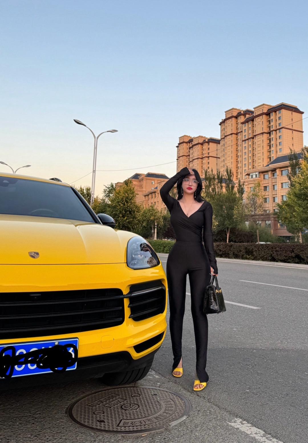 揭秘张鑫baby的精致日常：网红时尚修炼记【66期精华全收录】