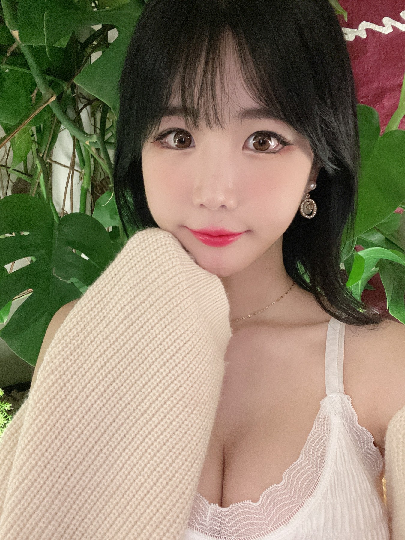艾迪琳蜕变记：从韩系网红到直播巅峰的15期绝美大片全集