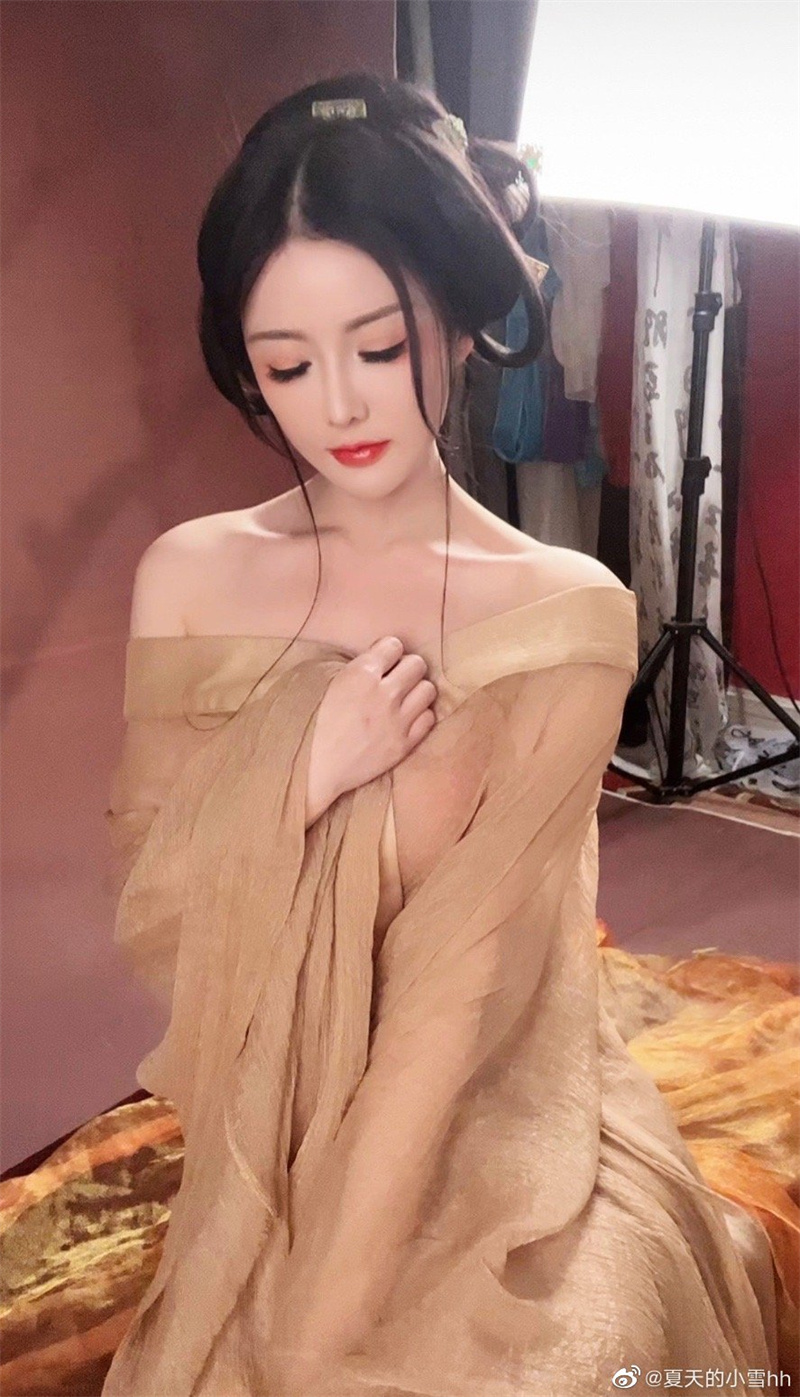 夏日飘雪·微密风情：weme女神魅惑图赏