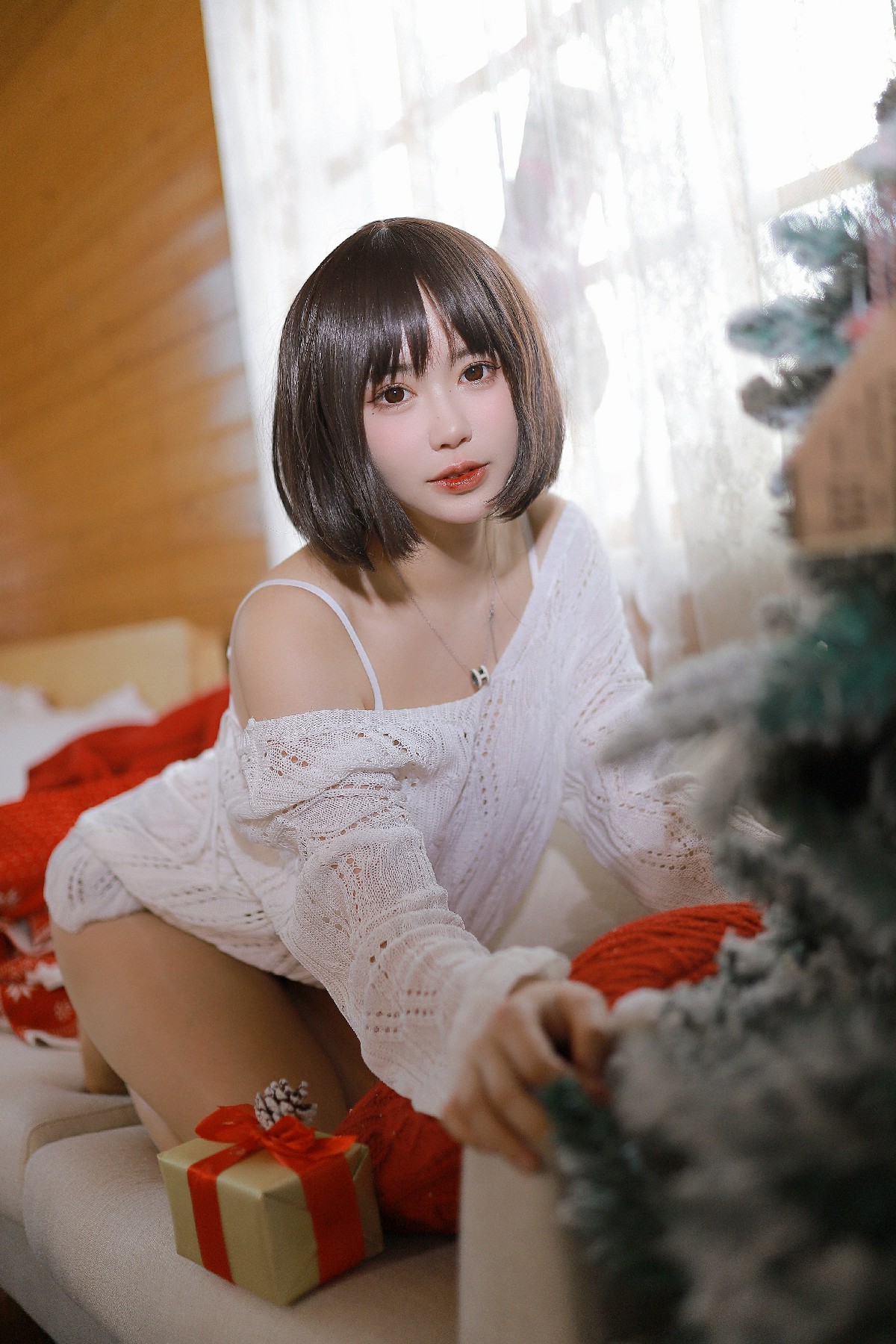 绝色妖姬Tina：34辑摄影大赏，美到令人屏息！