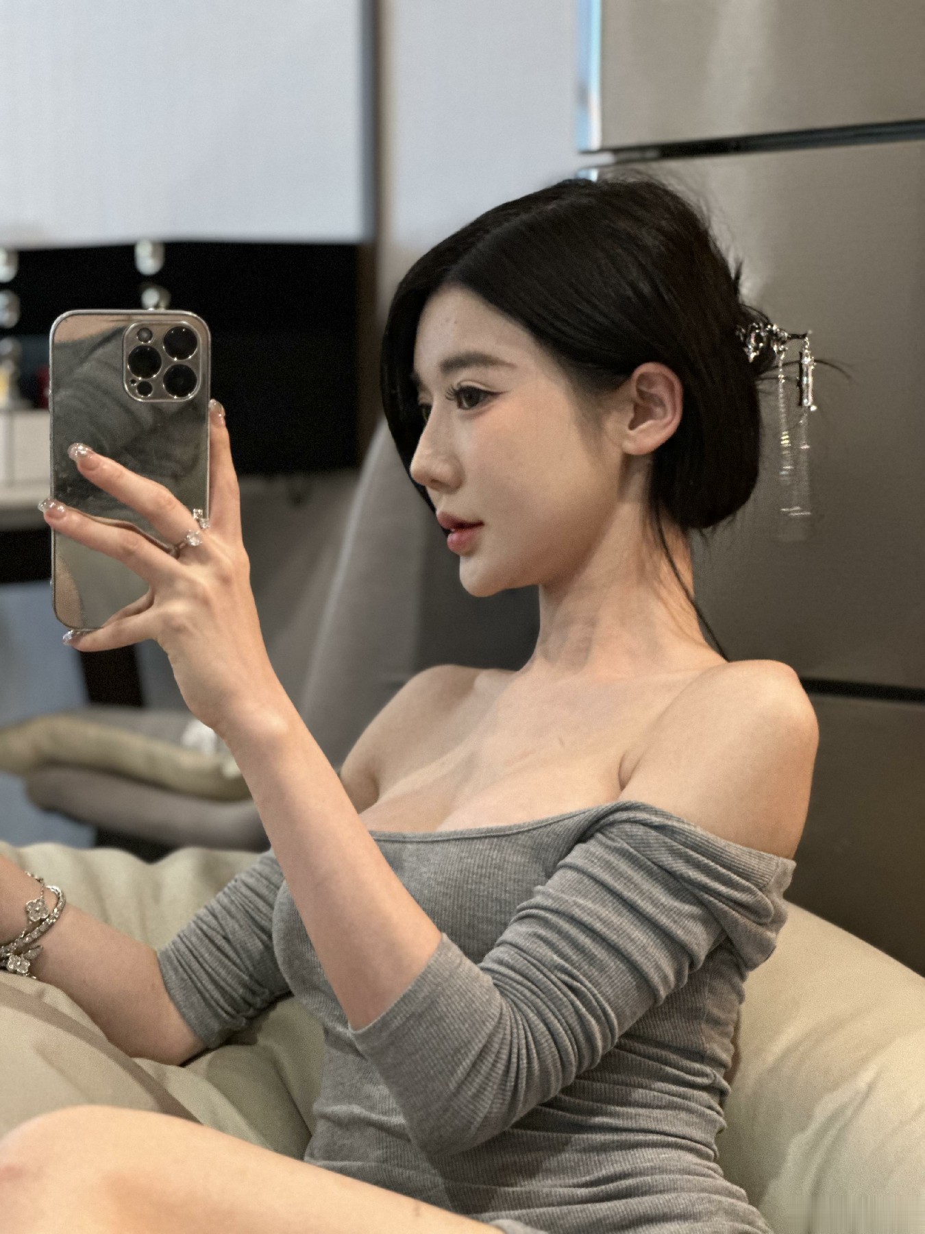 光影绽放：上戏才女黎允熙Baby31期摄影盛宴