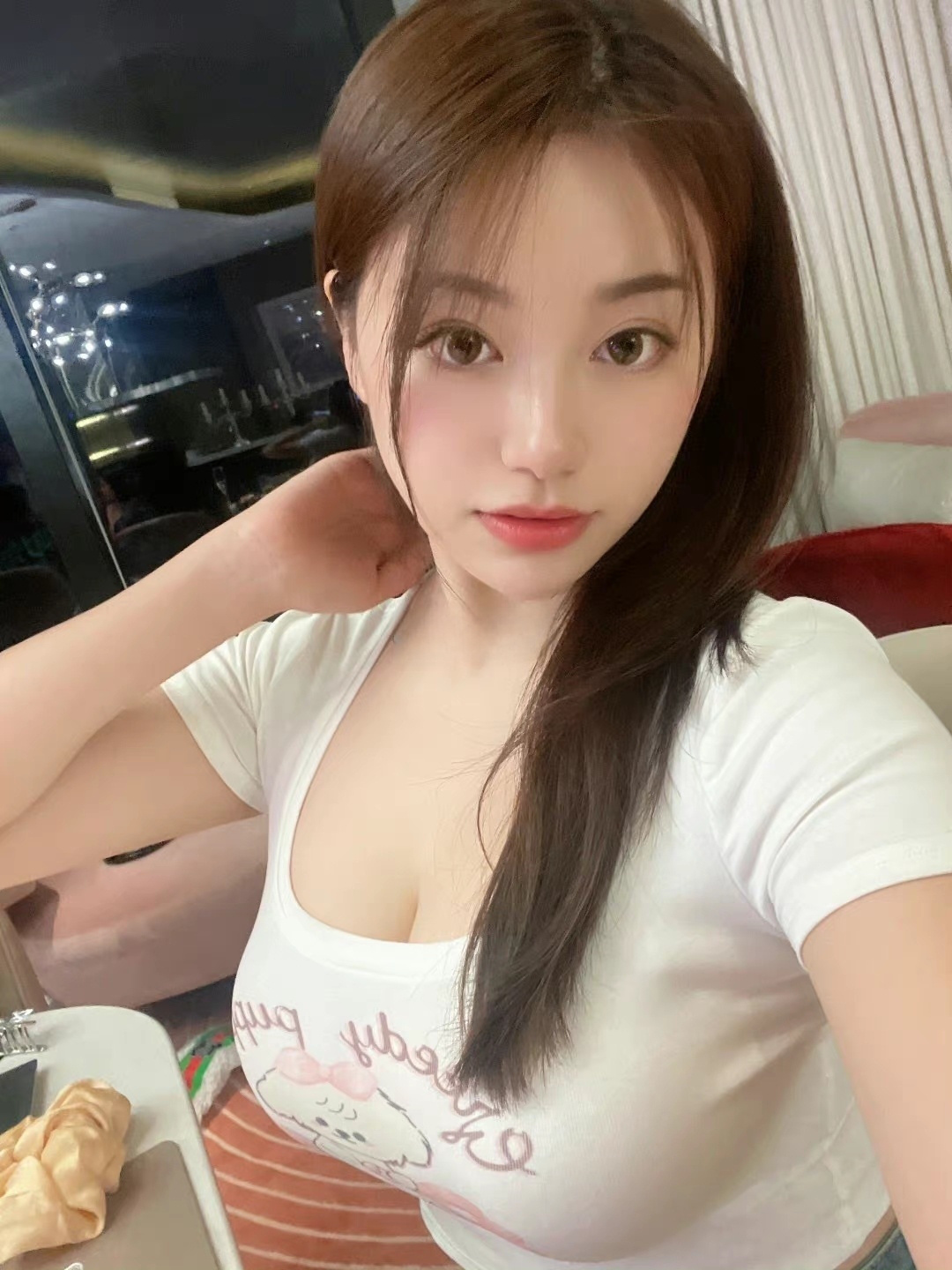 捕捉瞬间，探秘奶宝妹纸微密圈：73期绝美摄影盛宴，不容错过！