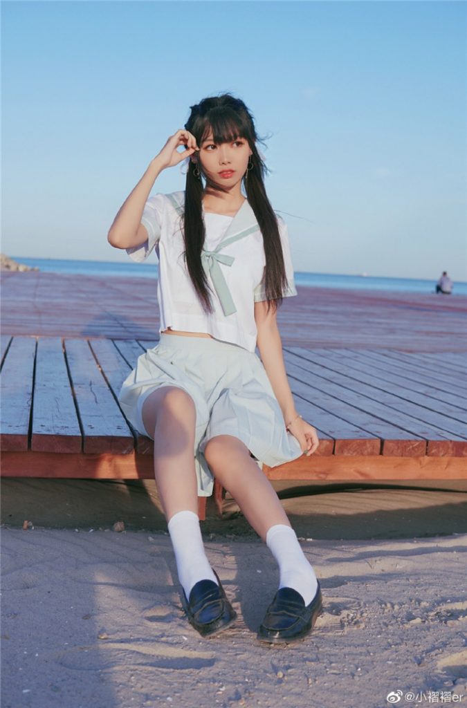 图片[3]-小褶褶er究竟是什么？如何让海边jk制服的年轻美少女cos更具魅力？-清美唯艺