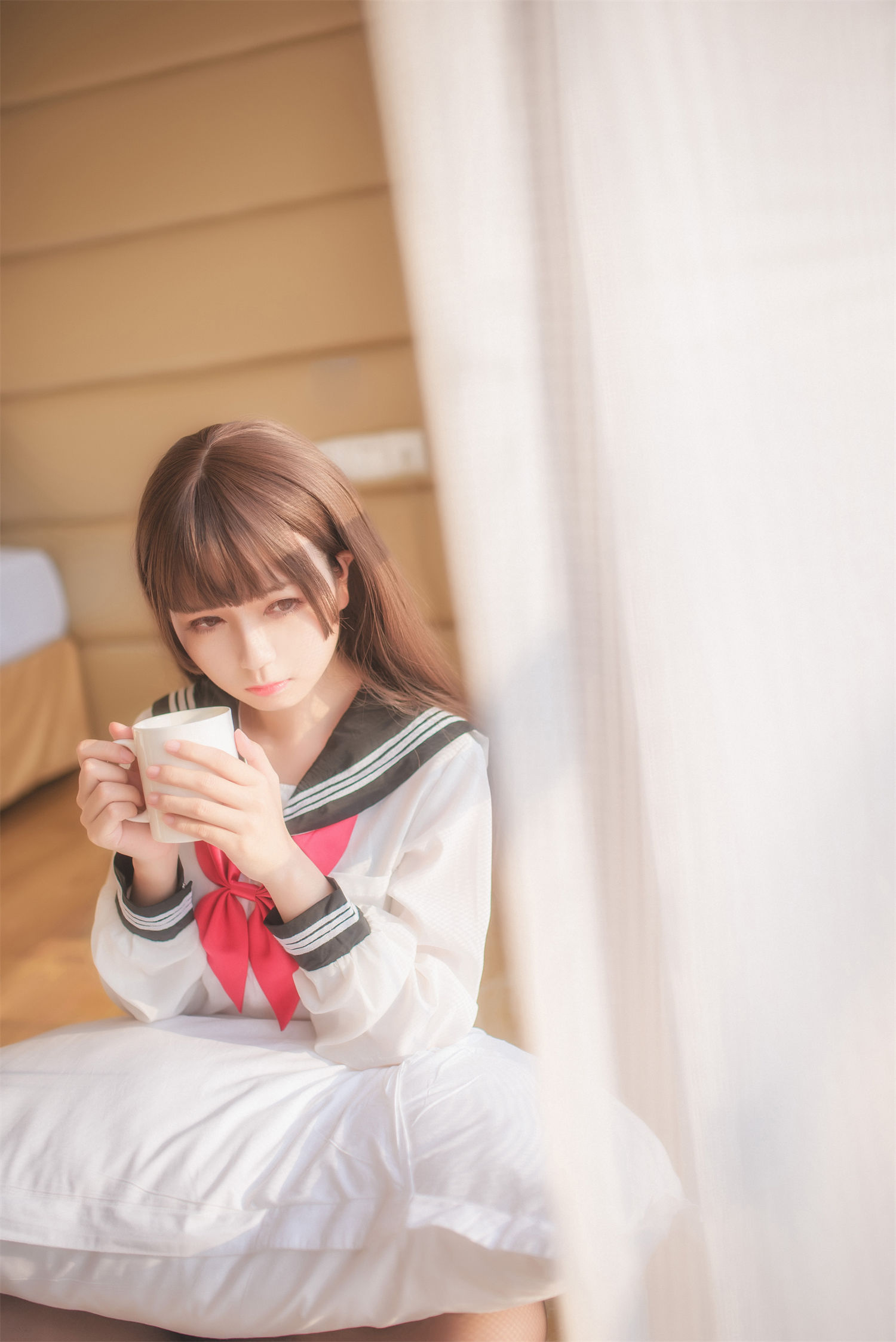 图片[3]-白金Saki的过往是否真实存在？独家探索巅峰水手服COS！-清美唯艺