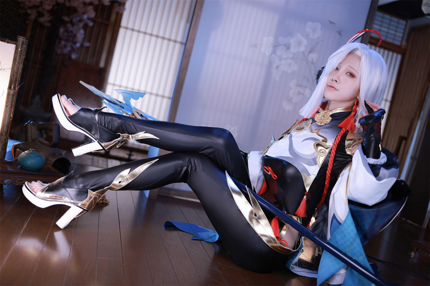 图片[2]-水淼Aqua COSPLAY：原神申鹤华丽登场，美图震撼！-清美唯艺