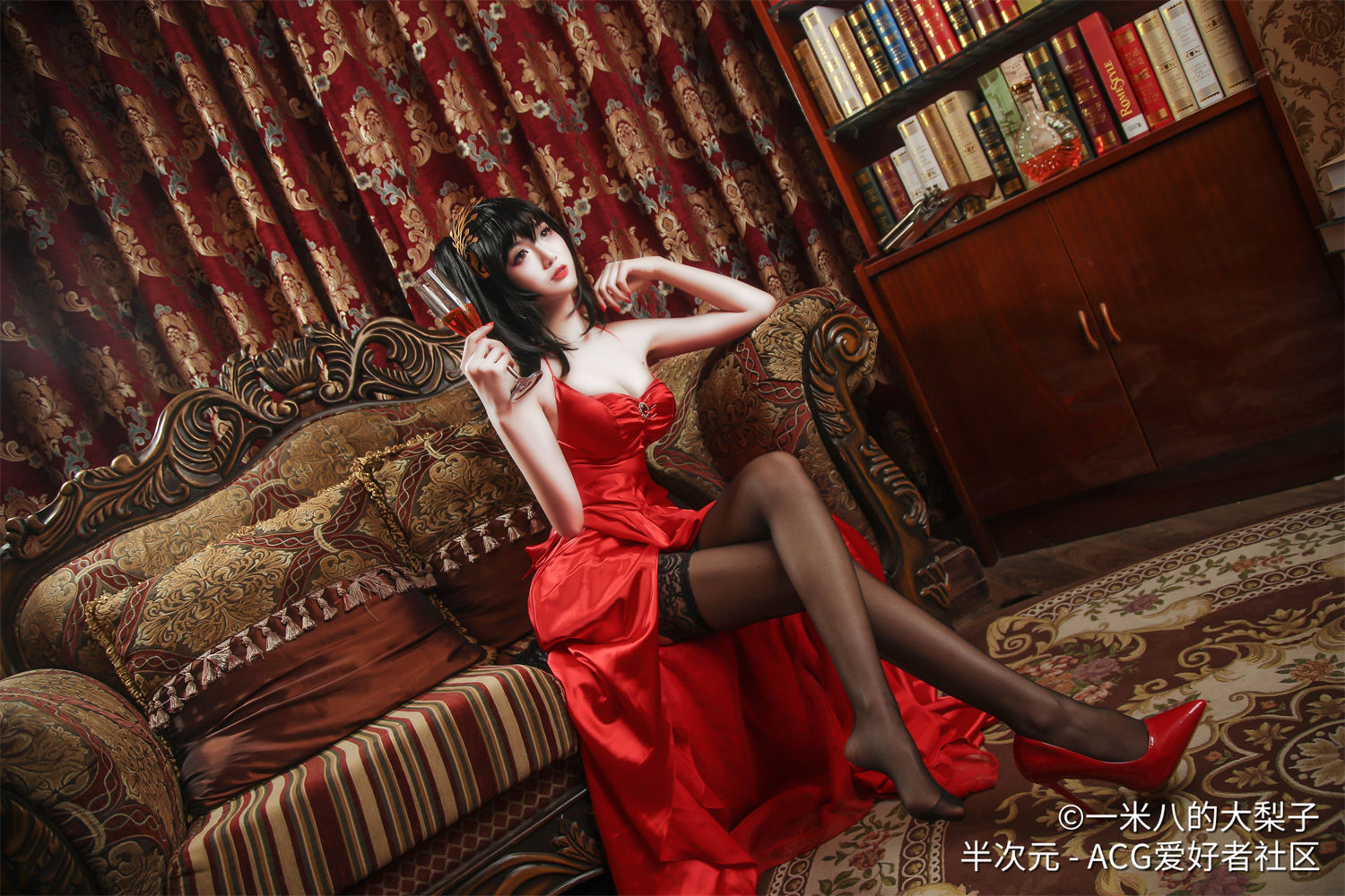 寻找大一米八的大梨子图集！超美风礼服一览！-清美唯艺