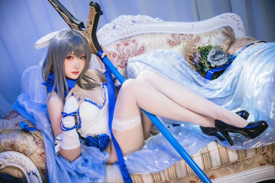 揭秘路易九世礼服COSPLAY，跟随瓜希酱探索其中的魅力！-清美唯艺