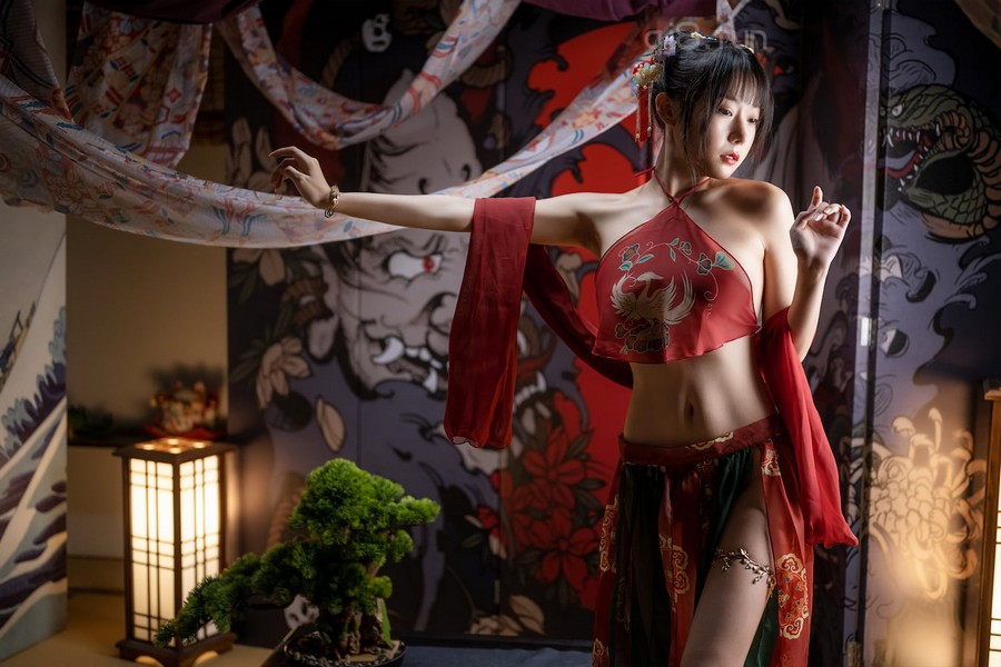 如何寻找香草喵露露的图片？女神般的气质与颜值是否在线？-清美唯艺