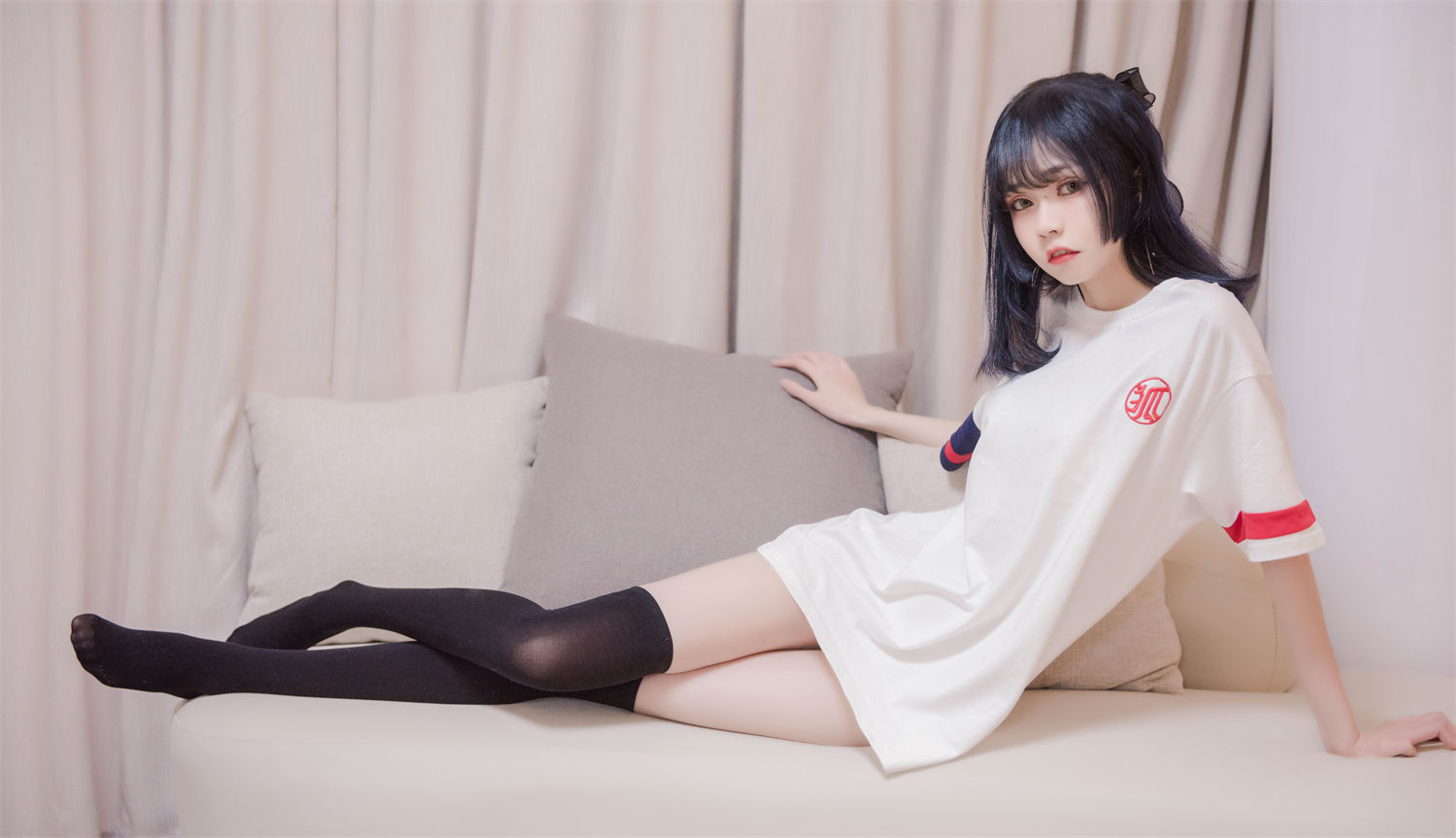 如何破解负卿哔咔无法观看的难题？COS制服欣赏技巧大揭秘-清美唯艺