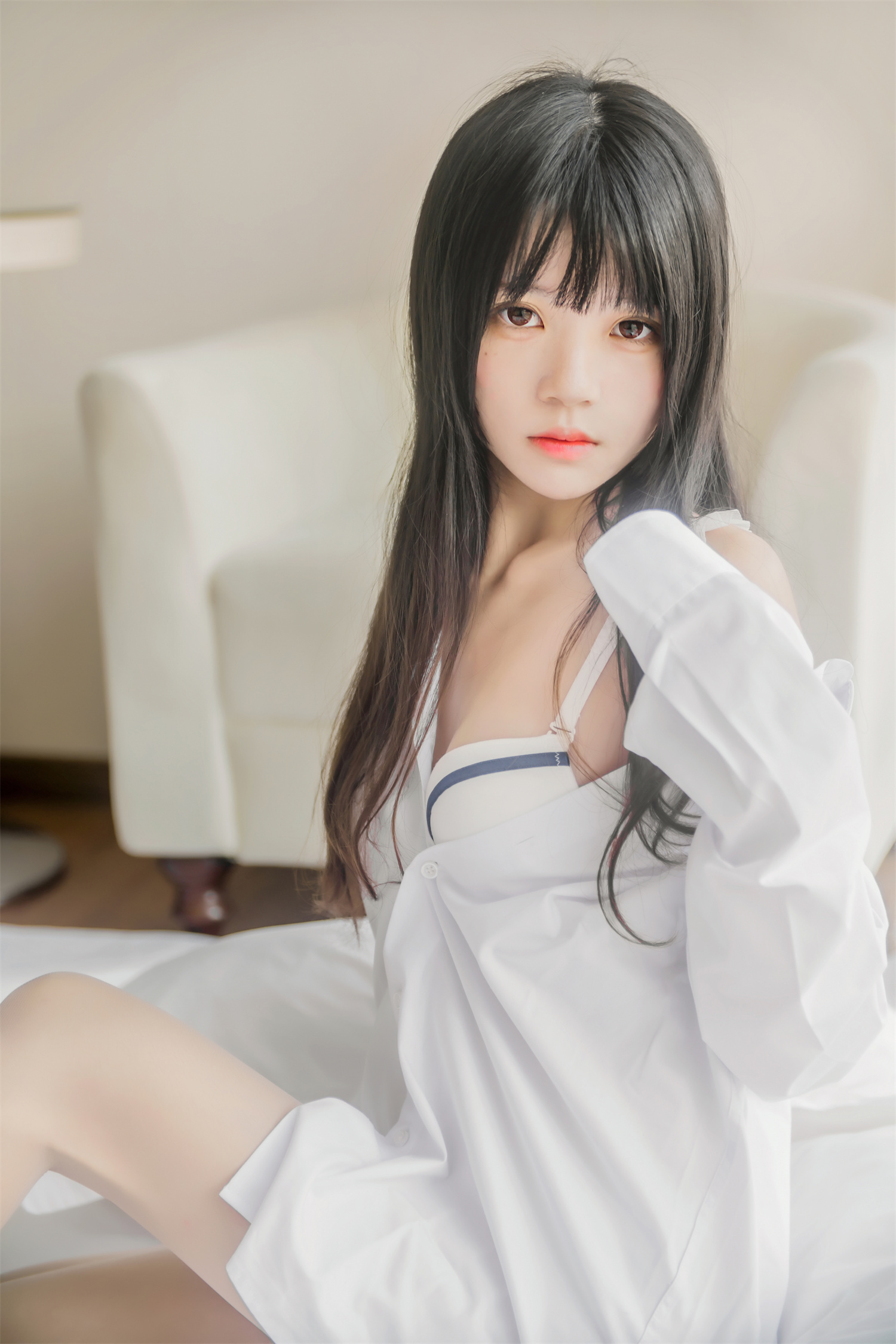 图片[4]-探索白衬衫双马尾女孩的桜桃喵风格服饰合集-清美唯艺