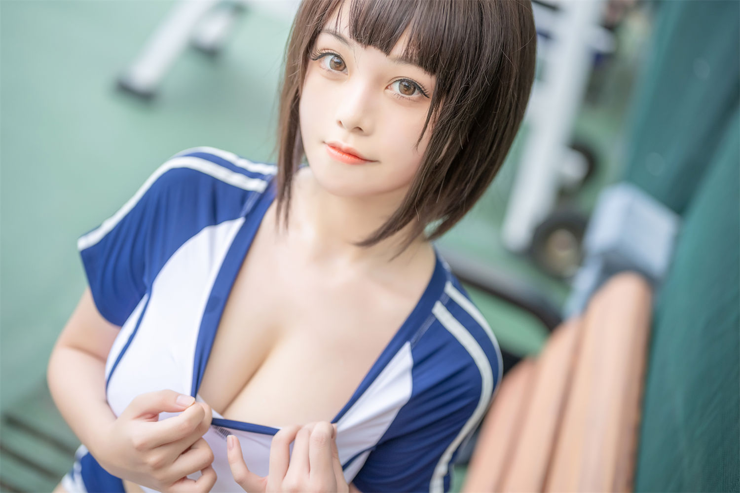 图片[3]-优雅猫咪裘皮体操服COS：心跳为何会加速？-清美唯艺
