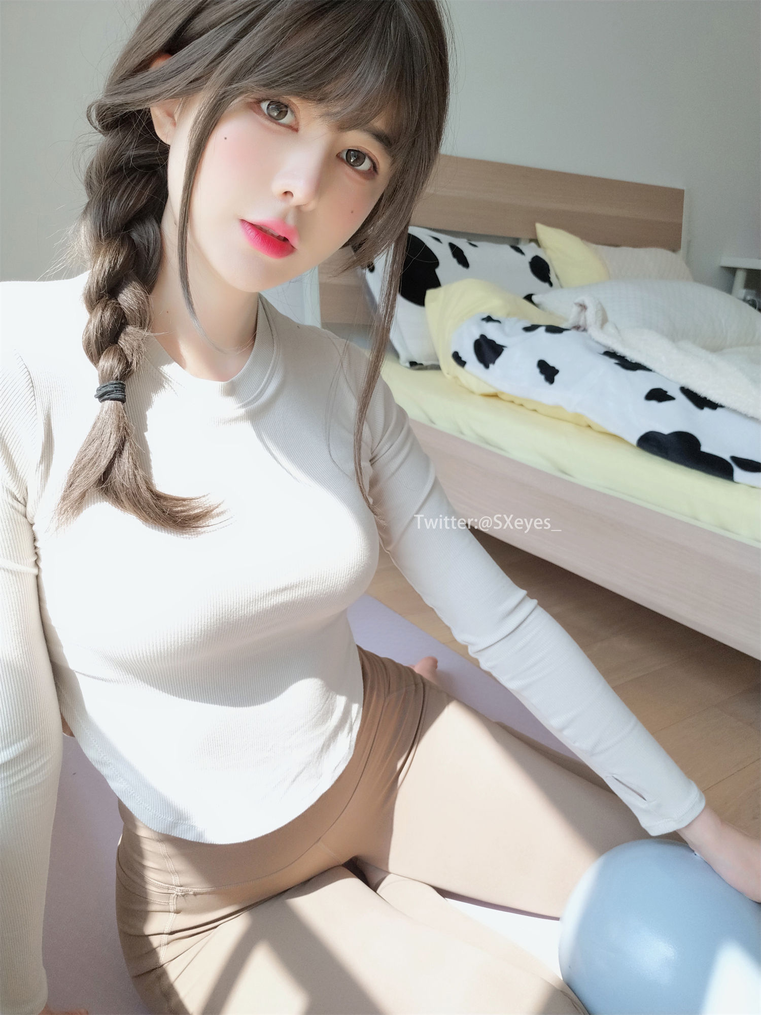 图片[2]-探索酱大魔王的瑜伽美图：知性风格美少女魅力无限！-清美唯艺
