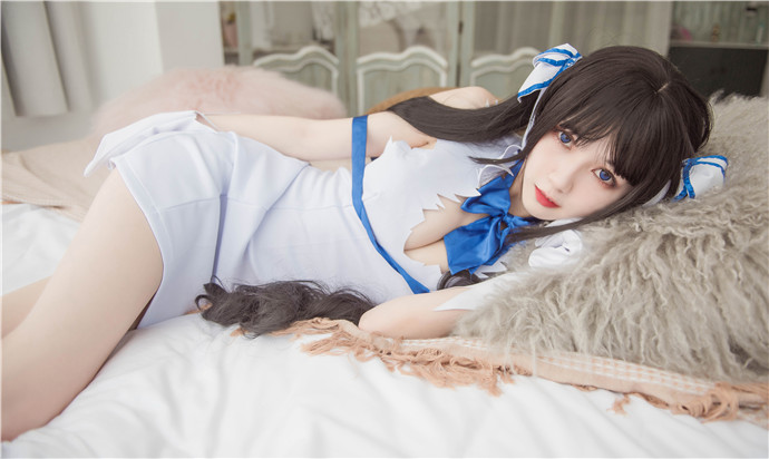 图片[2]-动漫女神们的COS对决：赫斯缇亚主角魅力几何？-清美唯艺