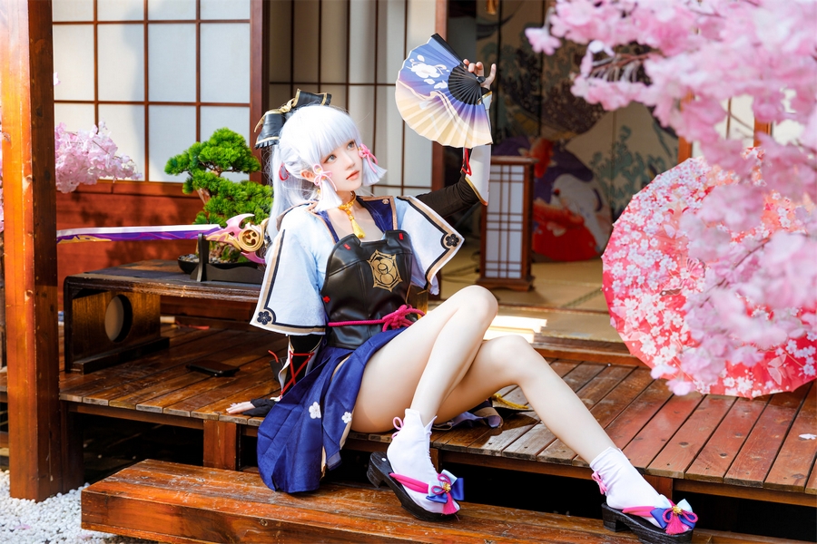 桜桃喵探讨：神里绫华在原神中表现如何？新手如何快速驾驭她？-清美唯艺