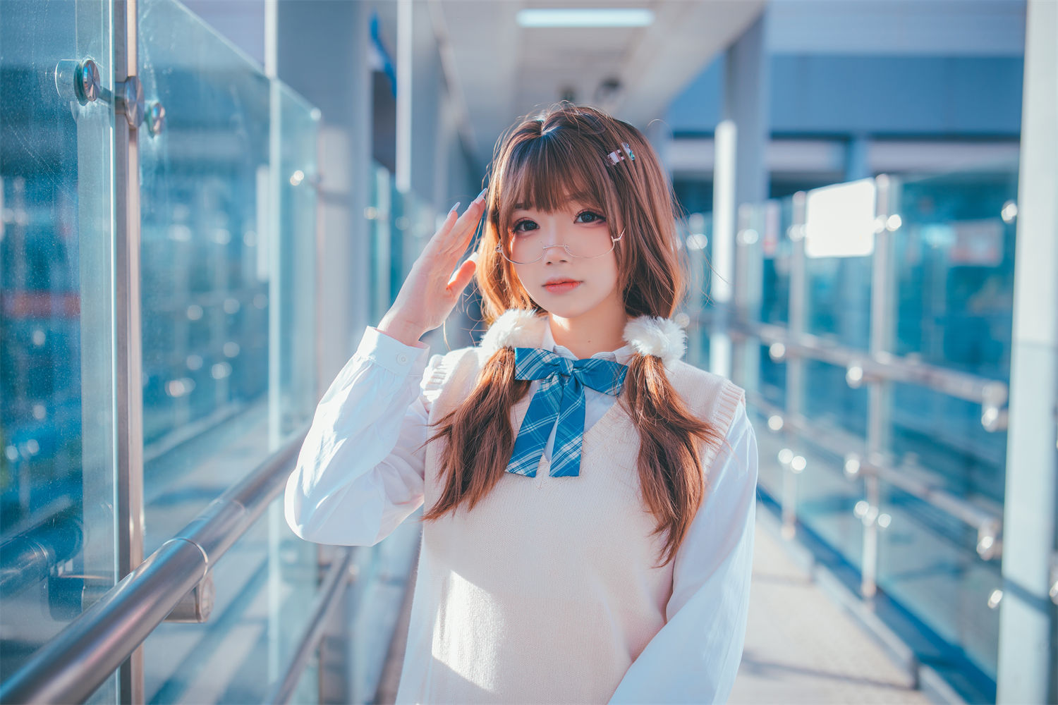 图片[2]-雪晴Astra：青春运动魅力与夕阳下JK女高中生的独特吸引力-清美唯艺