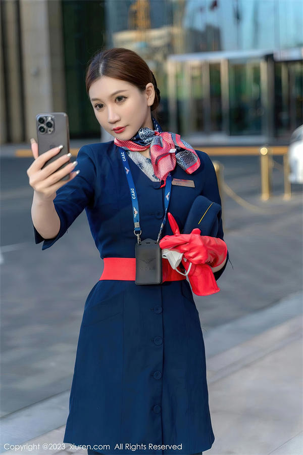 如何欣赏顾乔楠空姐2024下航的照片？最新美图揭示了哪些精彩亮点-清美唯艺