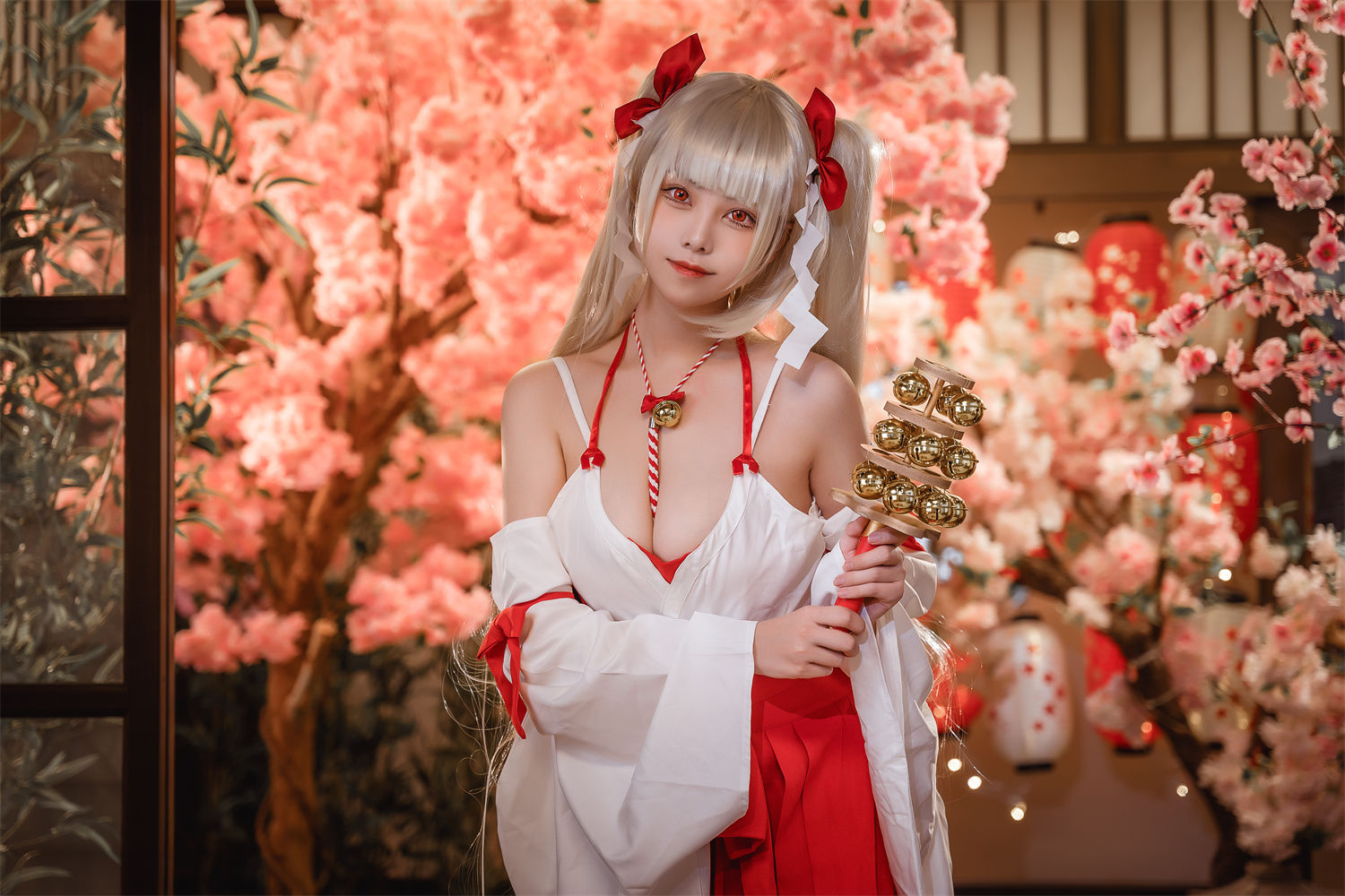 图片[3]-蜜汁猫裘巫女装：隐藏的小秘密与独特魅力-清美唯艺
