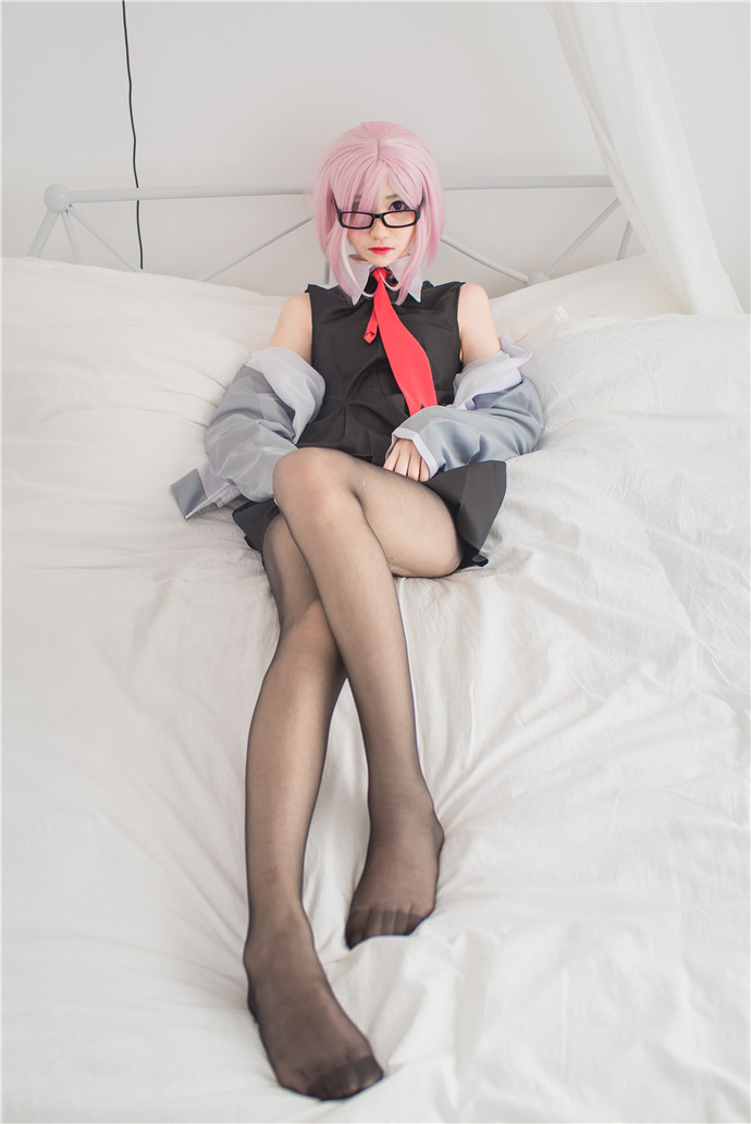 图片[2]-南桃momoko全新制服作品获取-清美唯艺