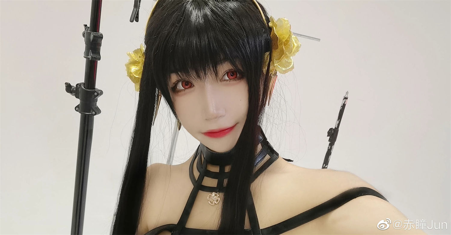 图片[3]-赤瞳 Jun 如何以间谍过家家的造型展现荆棘公主的魅力与力量？-清美唯艺