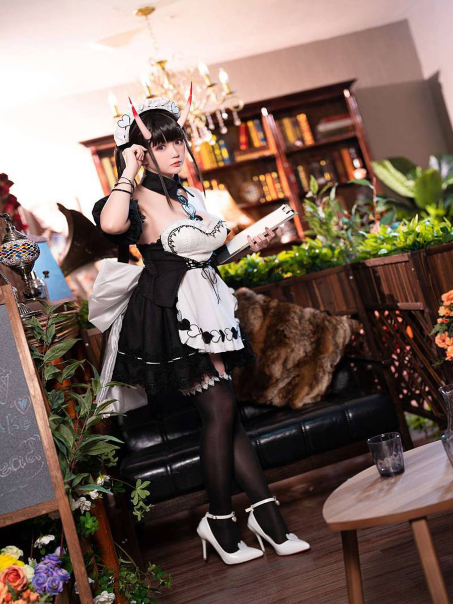 图片[2]-星之迟迟携碧黑薄纱礼服璀璨登场，尽显奢华魅力！-清美唯艺