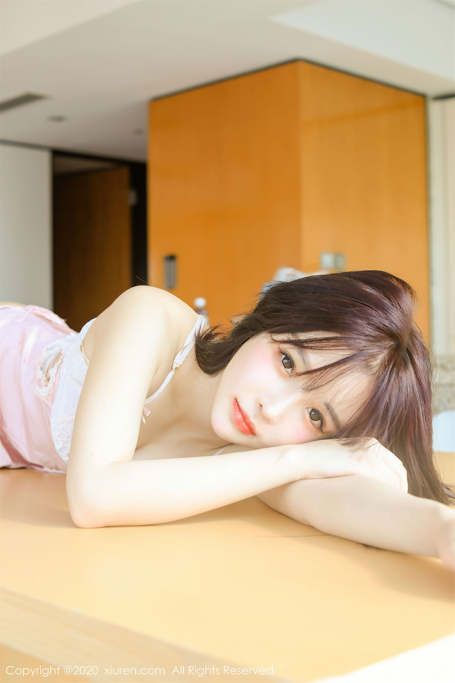 图片[3]-粉色阳光下，南初妹妹的时光为何显得如此朦胧宁静？-清美唯艺
